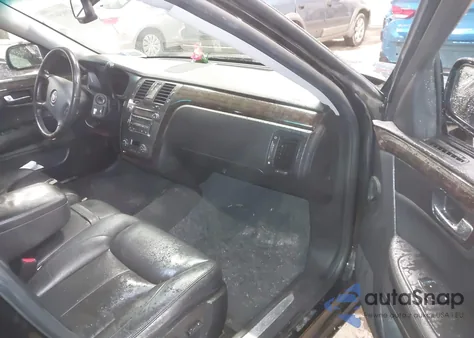 2011 Cadillac Dts Standard from USA, damaged, VIN 1G6KA5E69BU131149